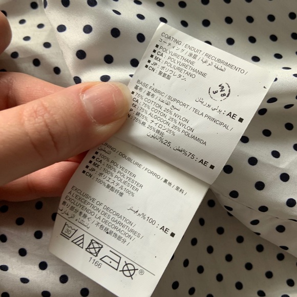 Old navy cream trench coat - Picture 9 of 10